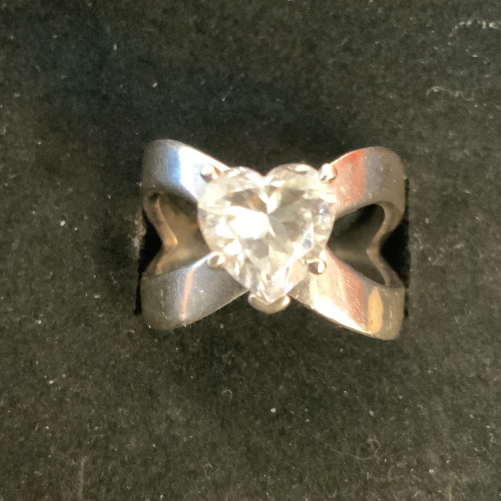 Vintage DQ Cubic Zirconia Heart Ring